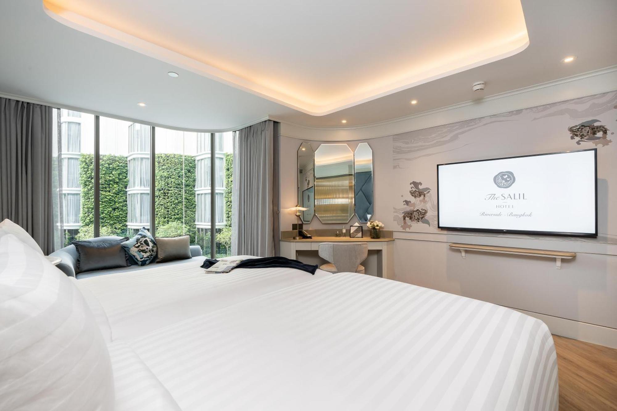 The Salil Hotel Riverside Bangkok Exterior photo
